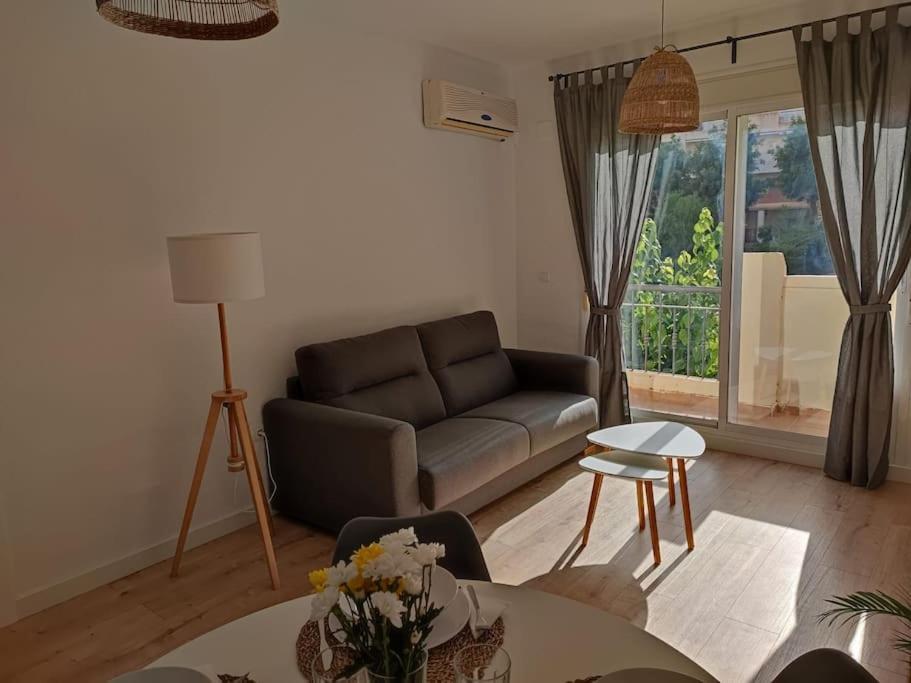 Apartamento Torrequebrada ベナルマデナ エクステリア 写真