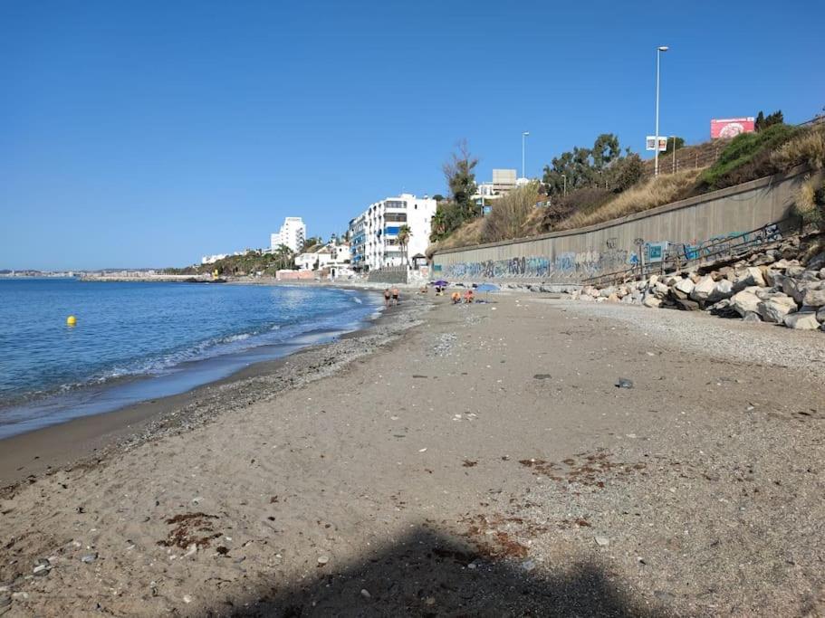 Apartamento Torrequebrada ベナルマデナ エクステリア 写真