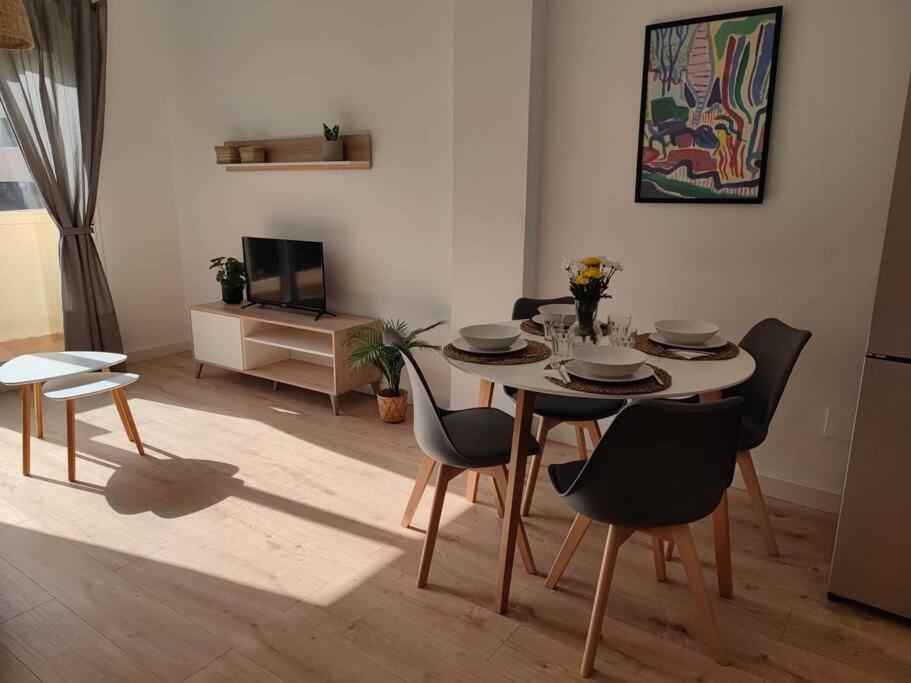 Apartamento Torrequebrada ベナルマデナ エクステリア 写真