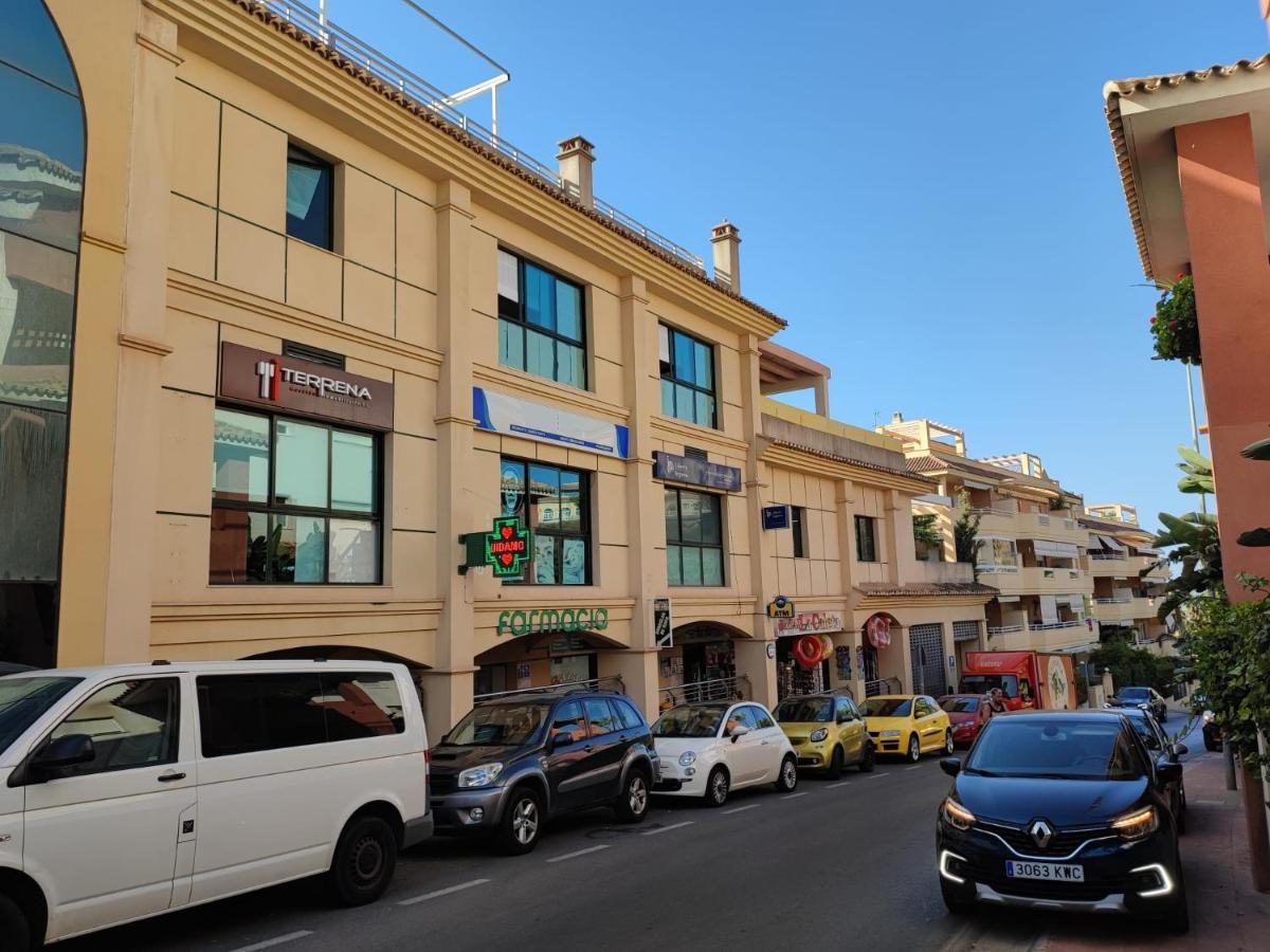 Apartamento Torrequebrada ベナルマデナ エクステリア 写真